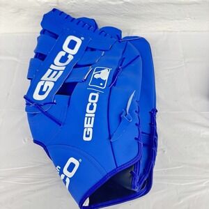 MLB ASW ATL 25 HOME RUN DERBY  Geico Oversized Blue Baseball Glove Official MLB